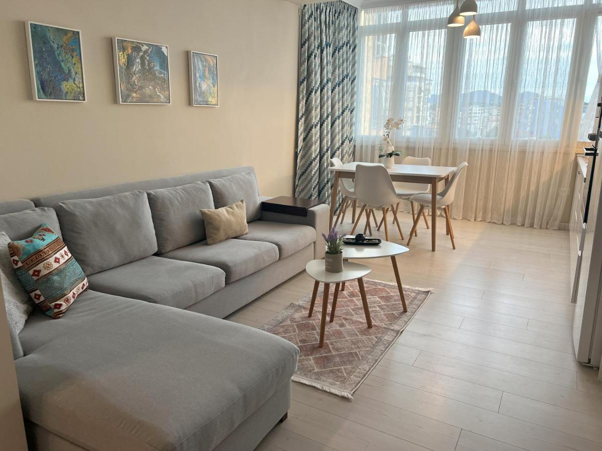 Grand New Bazaar Apartment 地拉那 外观 照片