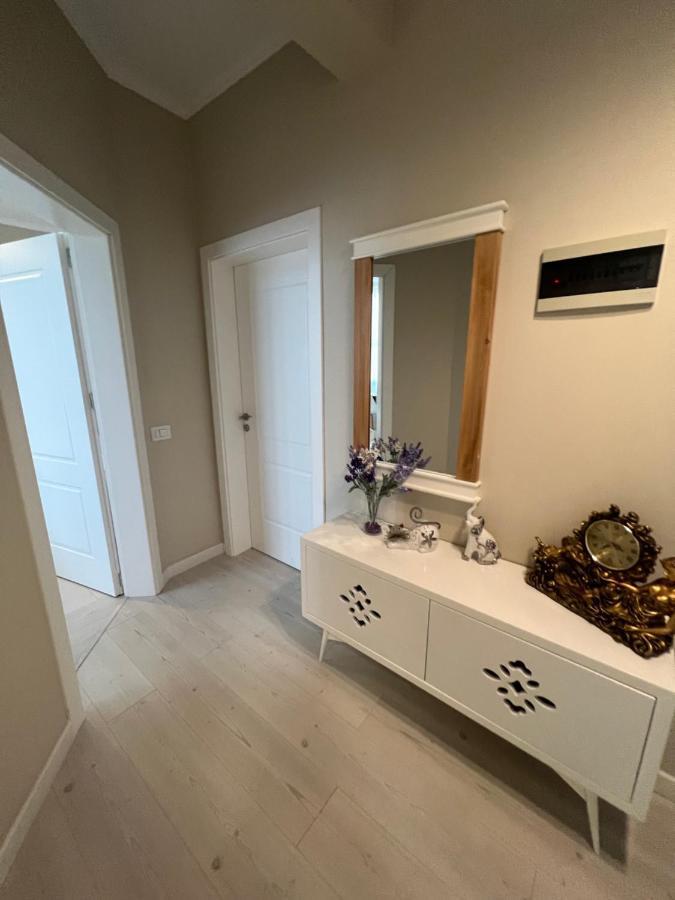 Grand New Bazaar Apartment 地拉那 外观 照片
