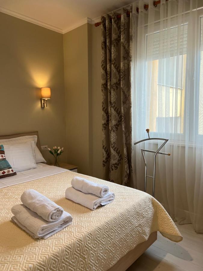 Grand New Bazaar Apartment 地拉那 外观 照片