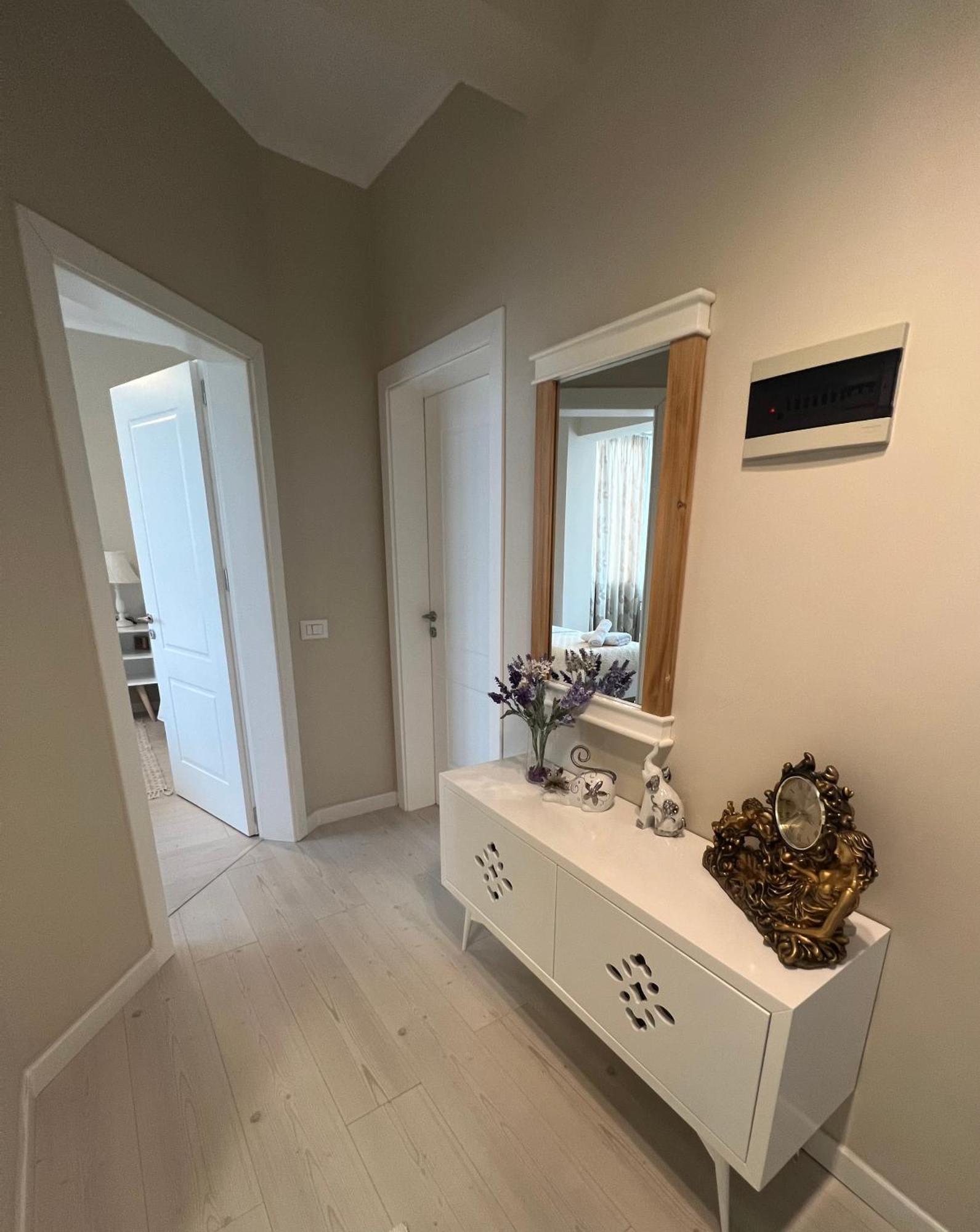 Grand New Bazaar Apartment 地拉那 外观 照片